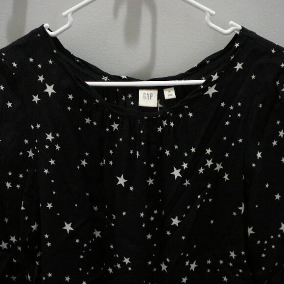 Gap Black & White Stars 3/4 Bell Sleeve Blouse Ruffle Trim-Size XS - Picture 2 of 5